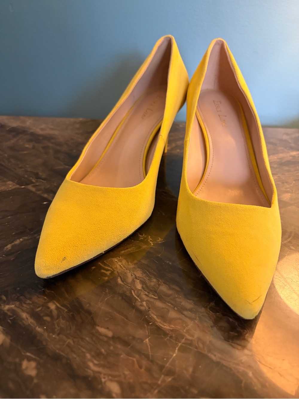 Women's Yellow Pointed-Toe Pumps velvet